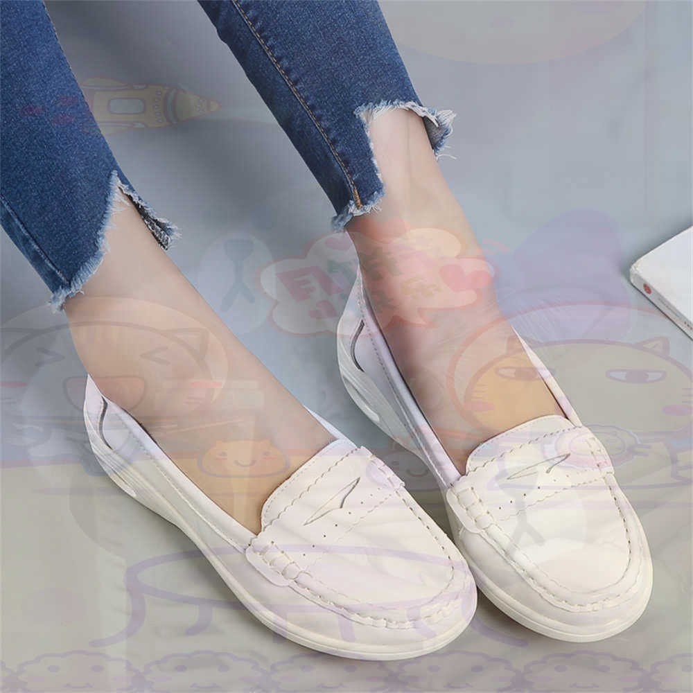 Vintage Fashion Collecting And Wearing Designer Classics - Sepatu Ukuran Besar Wanita Slip-On Lembut