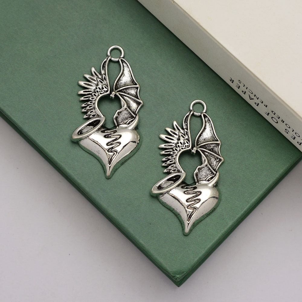 Vintage Fashion Finds - 5pcs/lot--46x23mm Liontin Hiasan Berbentuk Hati Bersayap
