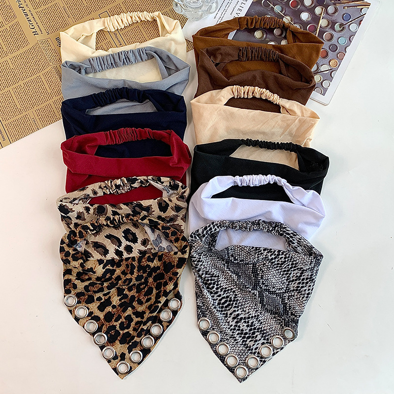 Syal Segitiga Motif Leopard Vi - Vintage Fashion Rings ulasan dan harga