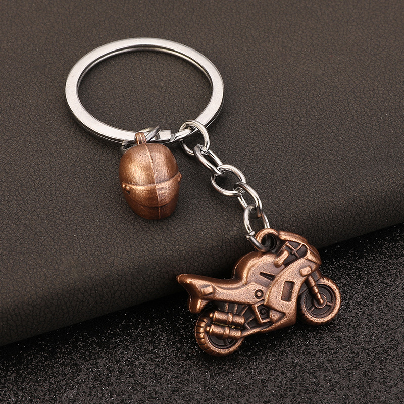 Gantungan Kunci Helm Sepeda Mo - Vintage Fashion Enthusiasts ulasan dan harga